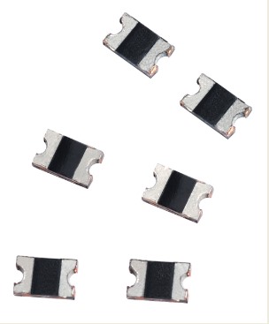 低阻自恢復保險絲